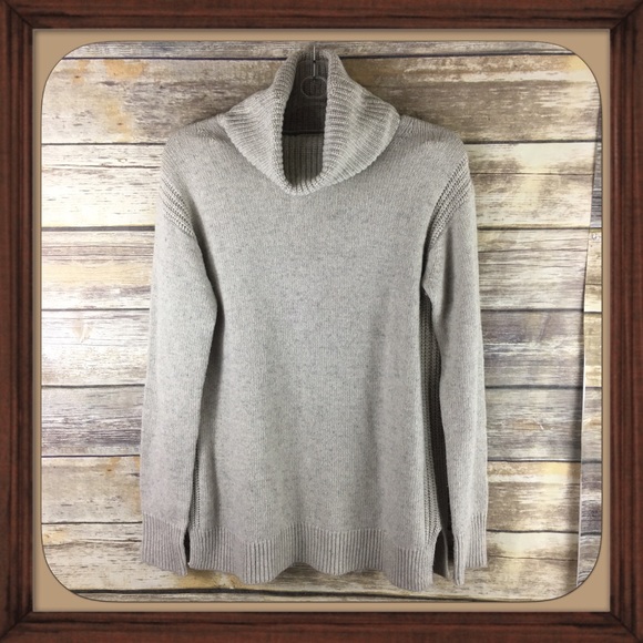 J. Crew Factory Sweaters - J.crew Gray Wool Blend Knit Turtleneck Sweater EUC